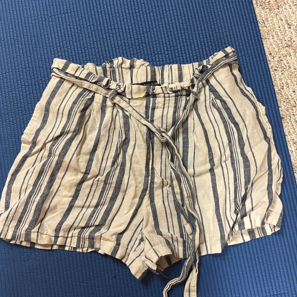 Short - Picture 2 of 2